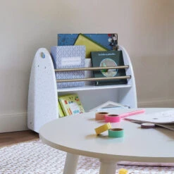 Bibliothèque Enfant Roulettes Doré Atmosphera -Mobilier Soldes bibliotheque enfant roulettes dore atmosphera 2
