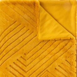 Plaid Géant 180x230 Fourrure Jaune Moutarde Atmosphera -Mobilier Soldes plaid geant 180x230 fourrure jaune moutarde atmosphera 2