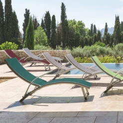 Transat Samba Pliable Et Empilable Bordeaux Hespéride 18 Transat Samba Pliable Et Empilable Bordeaux Hespéride -Mobilier Soldes transat samba bordeaux hesperide 6