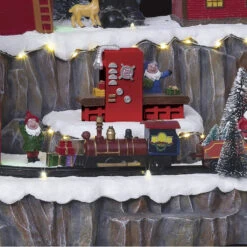 Village De Noël Animé, Lumineux Et Musical Atelier Du Père Noël -Mobilier Soldes village de noel anime lumineux et musical atelier du pere noel 1 3